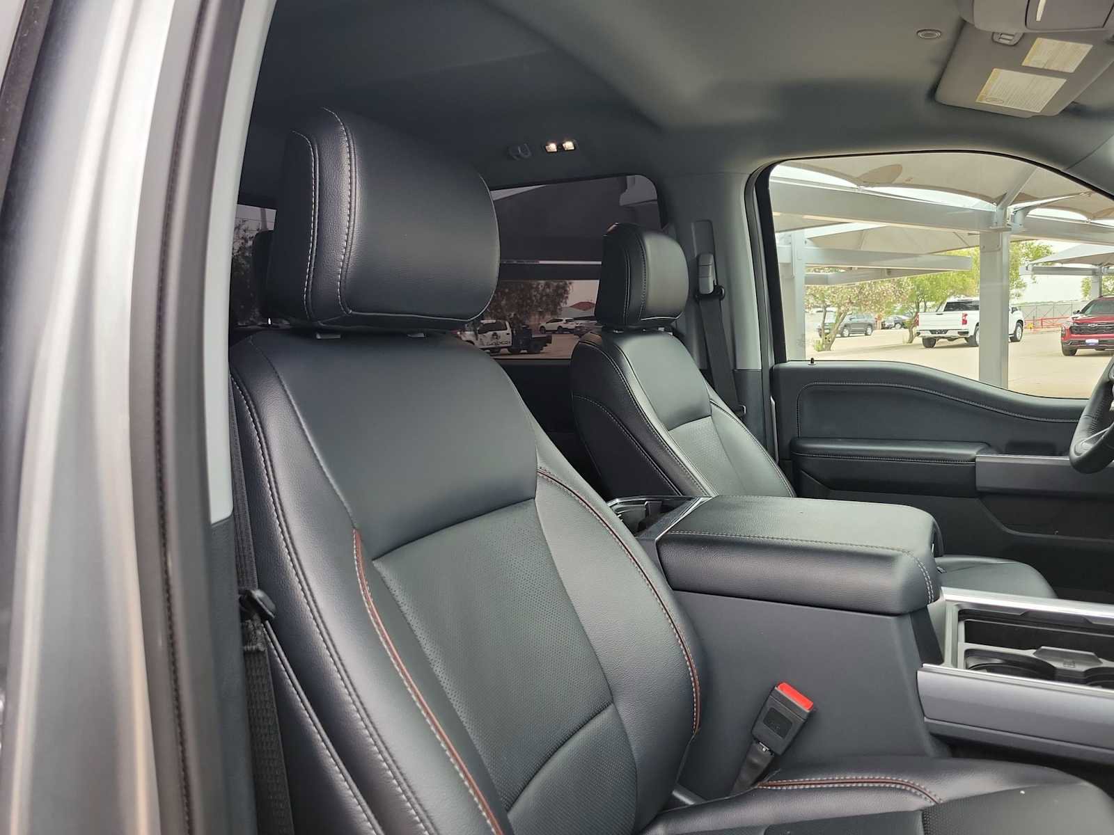 Used 2024 Ford F350 Lariat AWD/4WD image 18