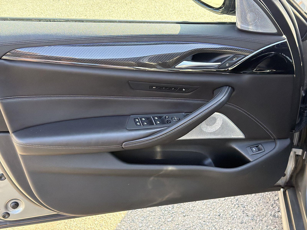Used 2019 BMW M5 w/ Executive Package AWD/4WD image 16