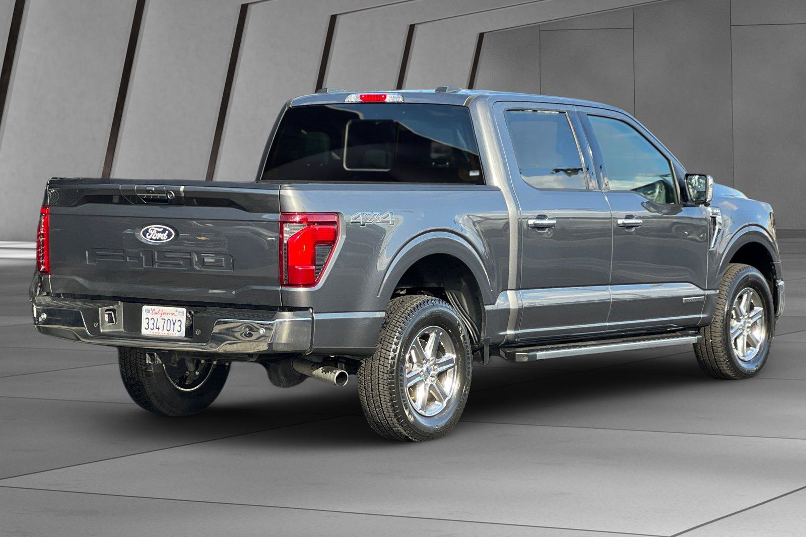 Used 2024 Ford F150 XLT w/ Equipment Group 302A MID image 4