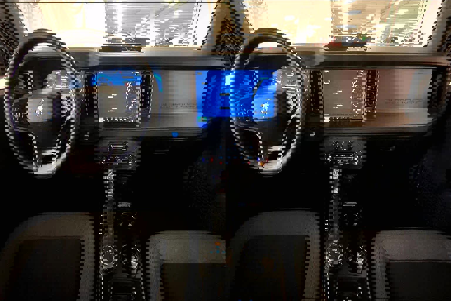 Used 2025 Ford Bronco Big Bend image 15