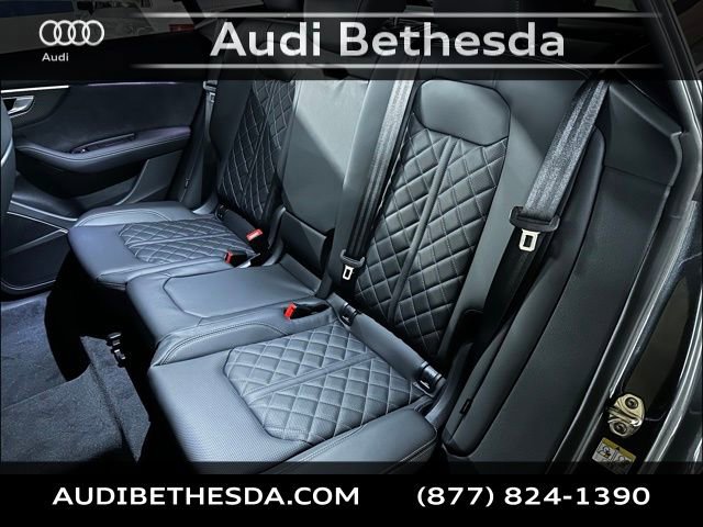 New 2026 Audi SQ8 Prestige image 24