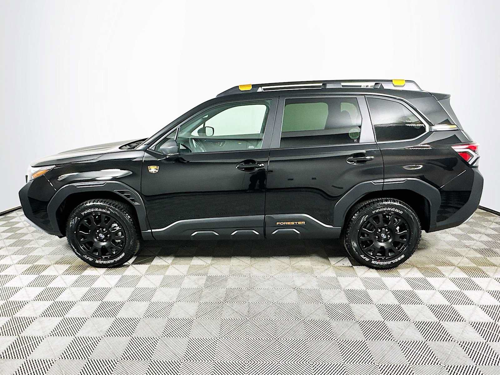 Certified 2026 Subaru Forester Wilderness w/ Wilderness Plus Package AWD/4WD image 4