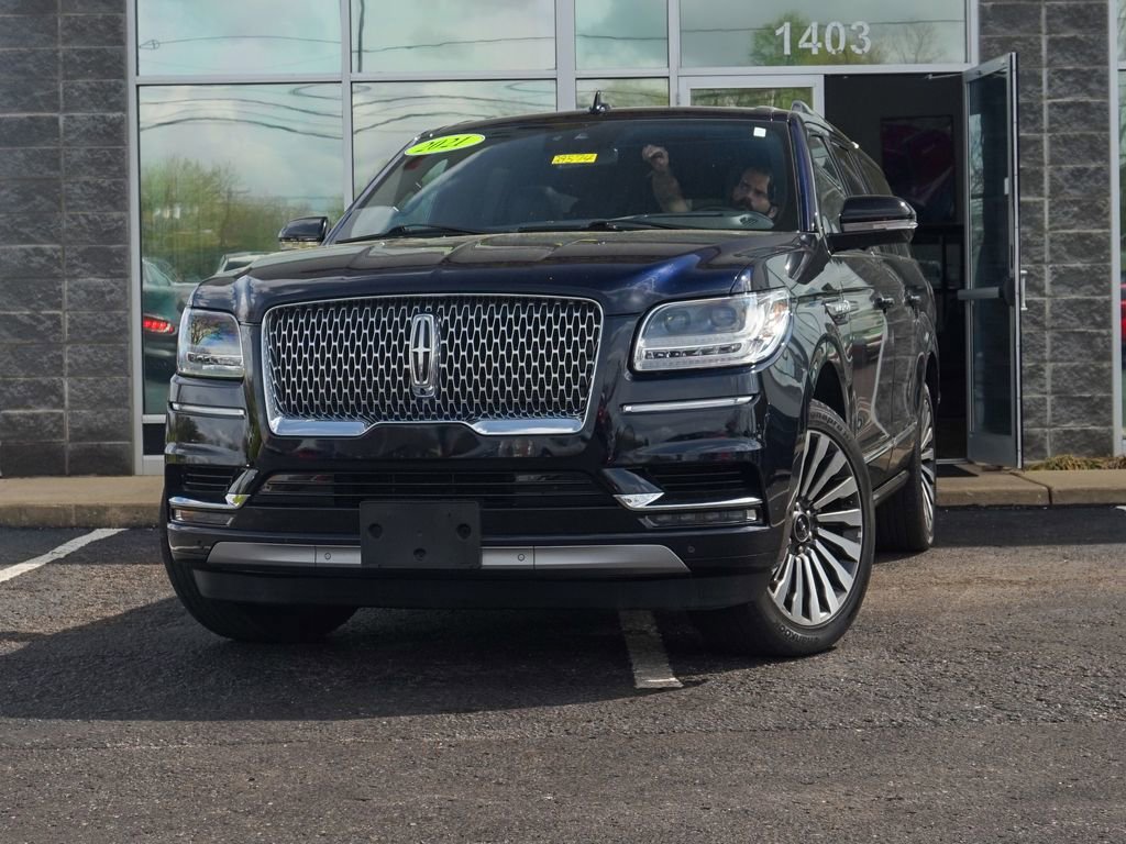 Used 2021 Lincoln Navigator L Reserve w/ Luxury Package image 6