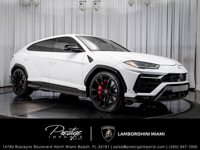 Used 2022 Lamborghini Urus