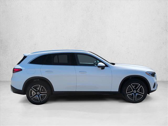 Certified 2026 Mercedes-Benz GLC 300 4MATIC image 4