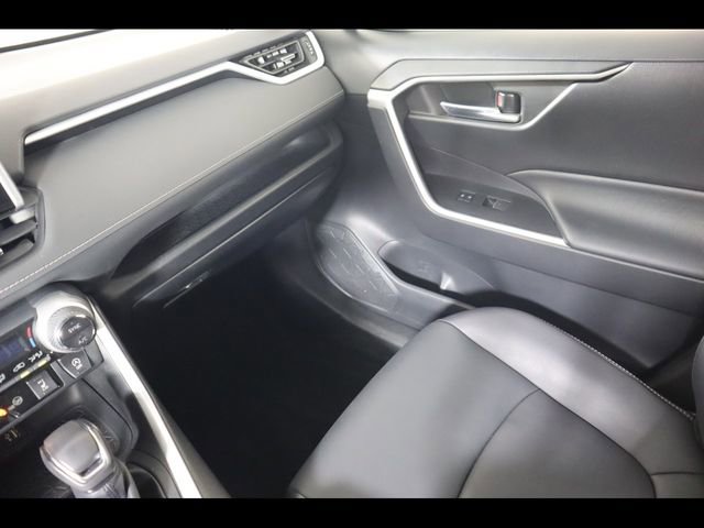 Used 2023 Toyota RAV4 XLE Premium AWD/4WD image 18