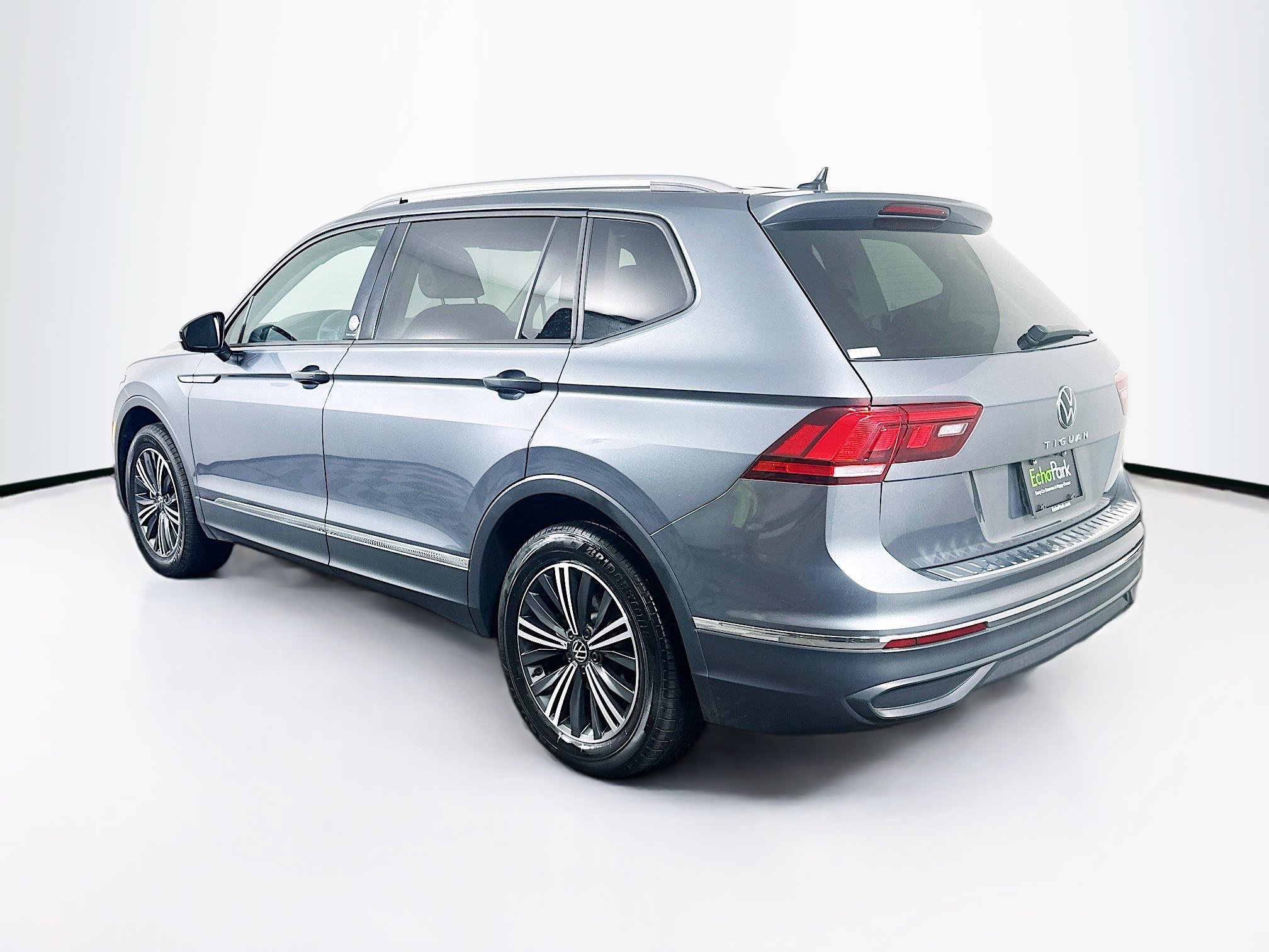 Used 2024 Volkswagen Tiguan Wolfsburg Edition image 5