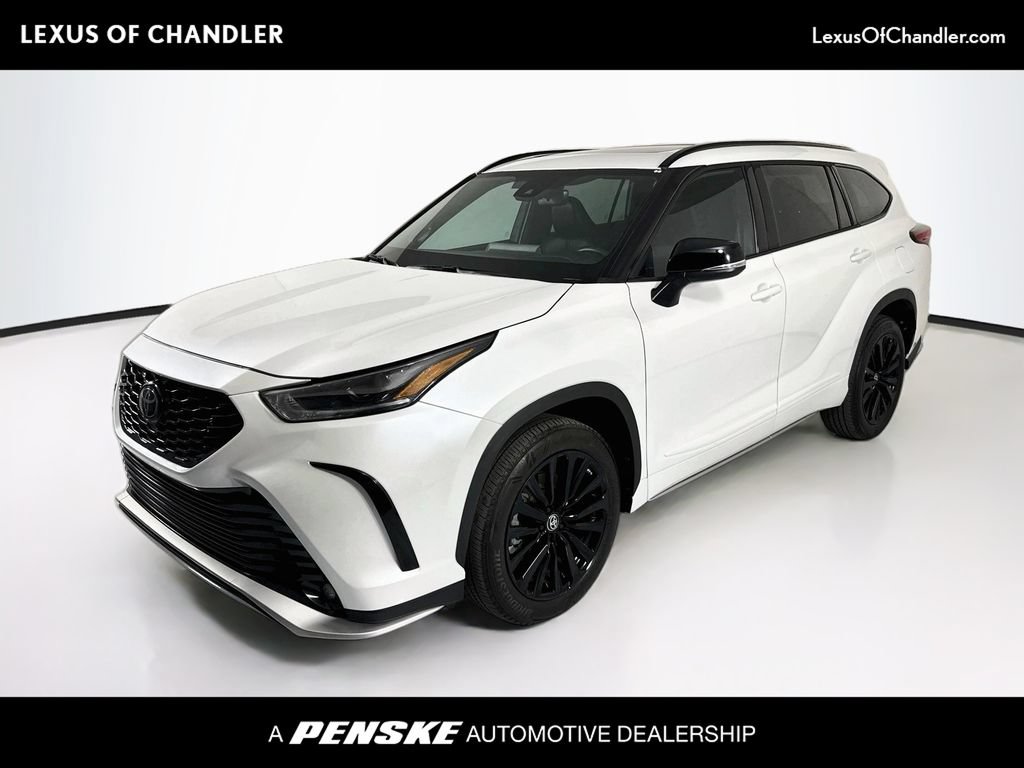 Used 2023 Toyota Highlander XSE