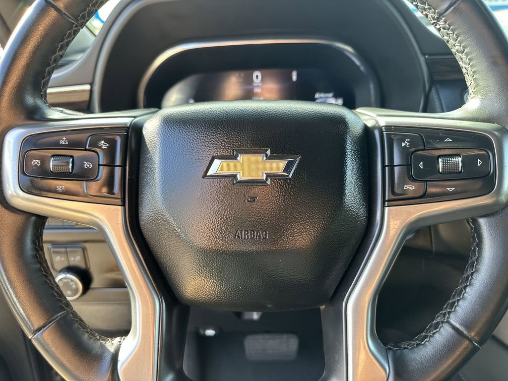Used 2024 Chevrolet Suburban LT image 21