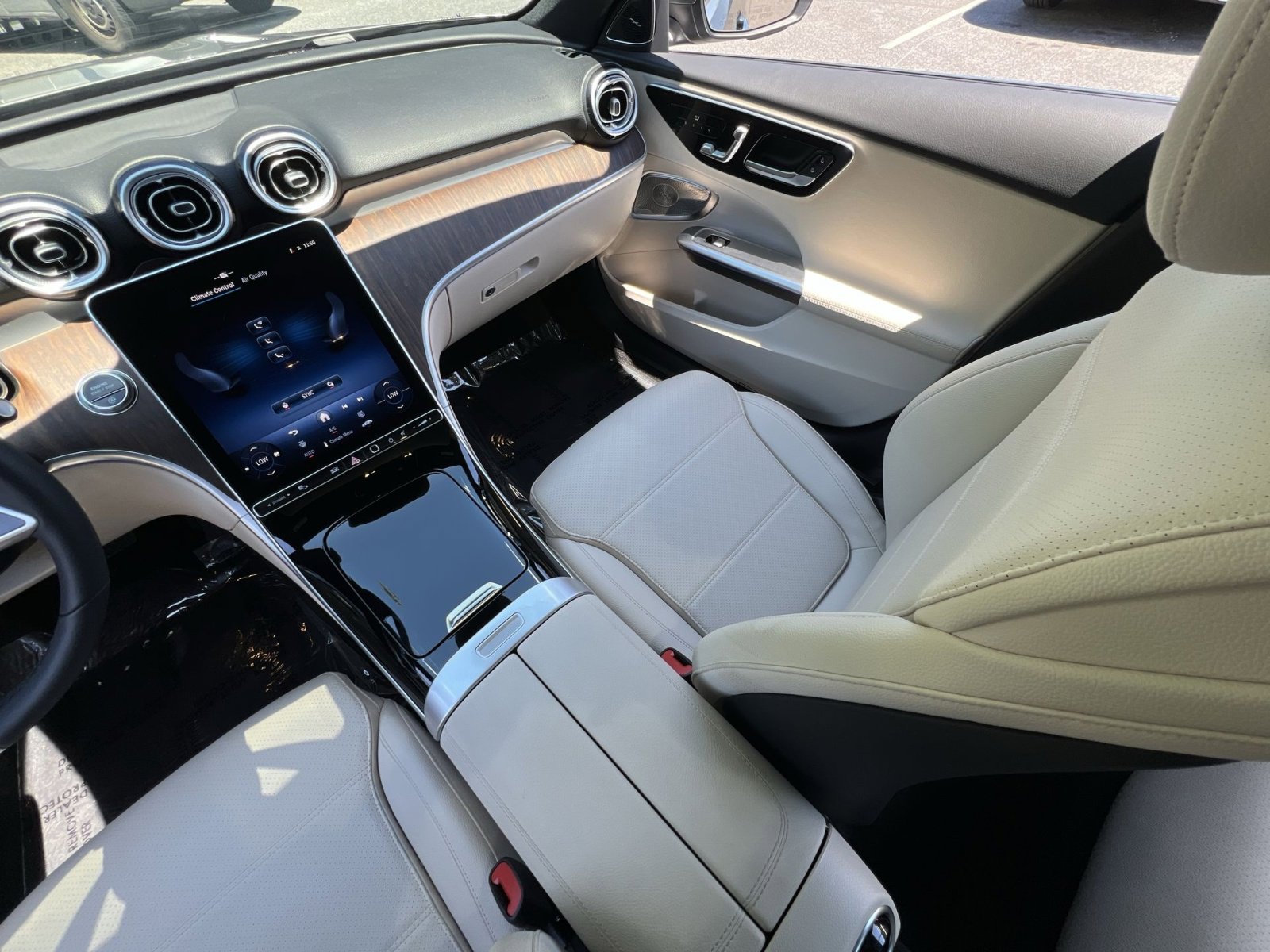 Certified 2026 Mercedes-Benz C 300 4MATIC Sedan image 14