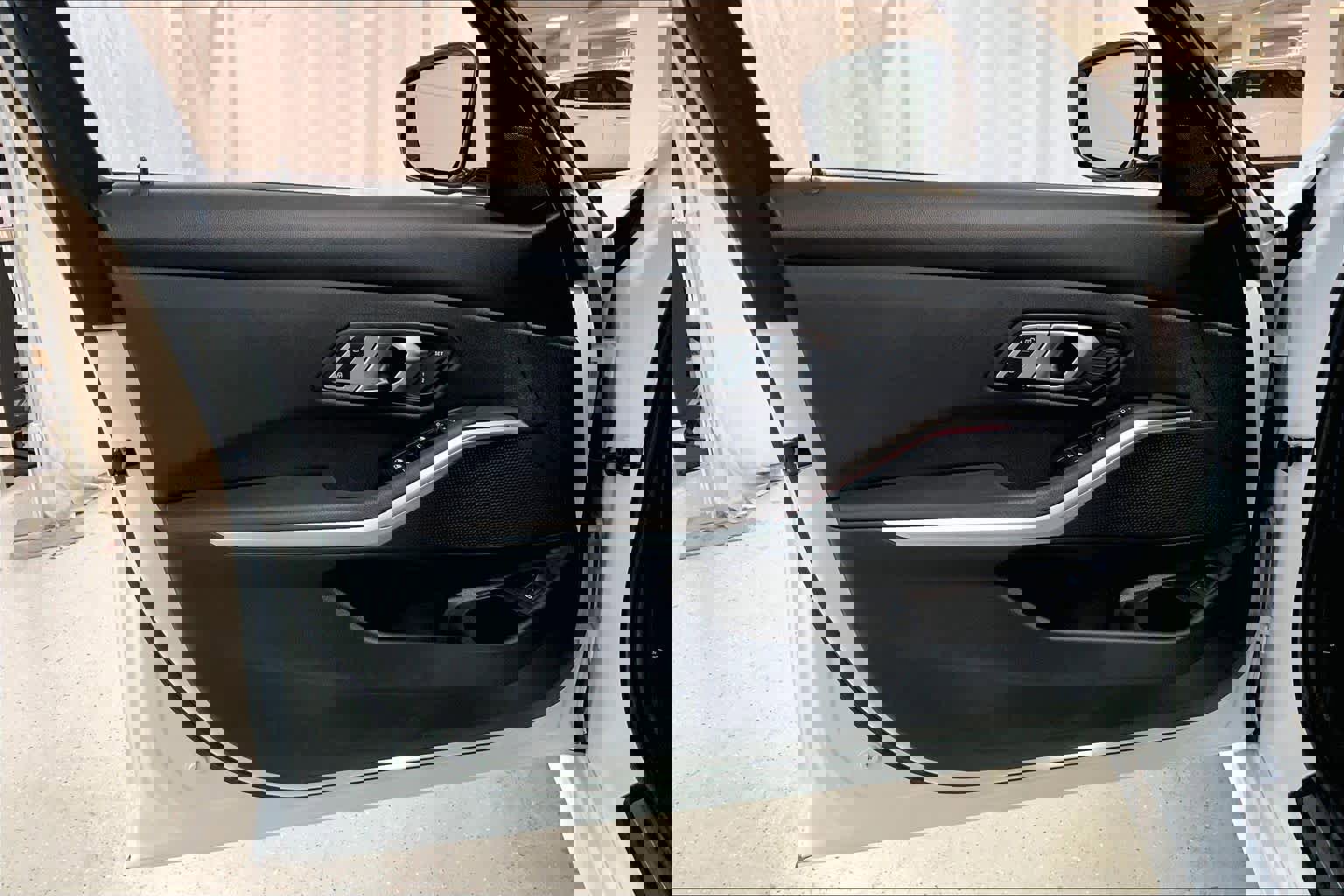 Used 2019 BMW 330i xDrive Sedan w/ Convenience Package image 21