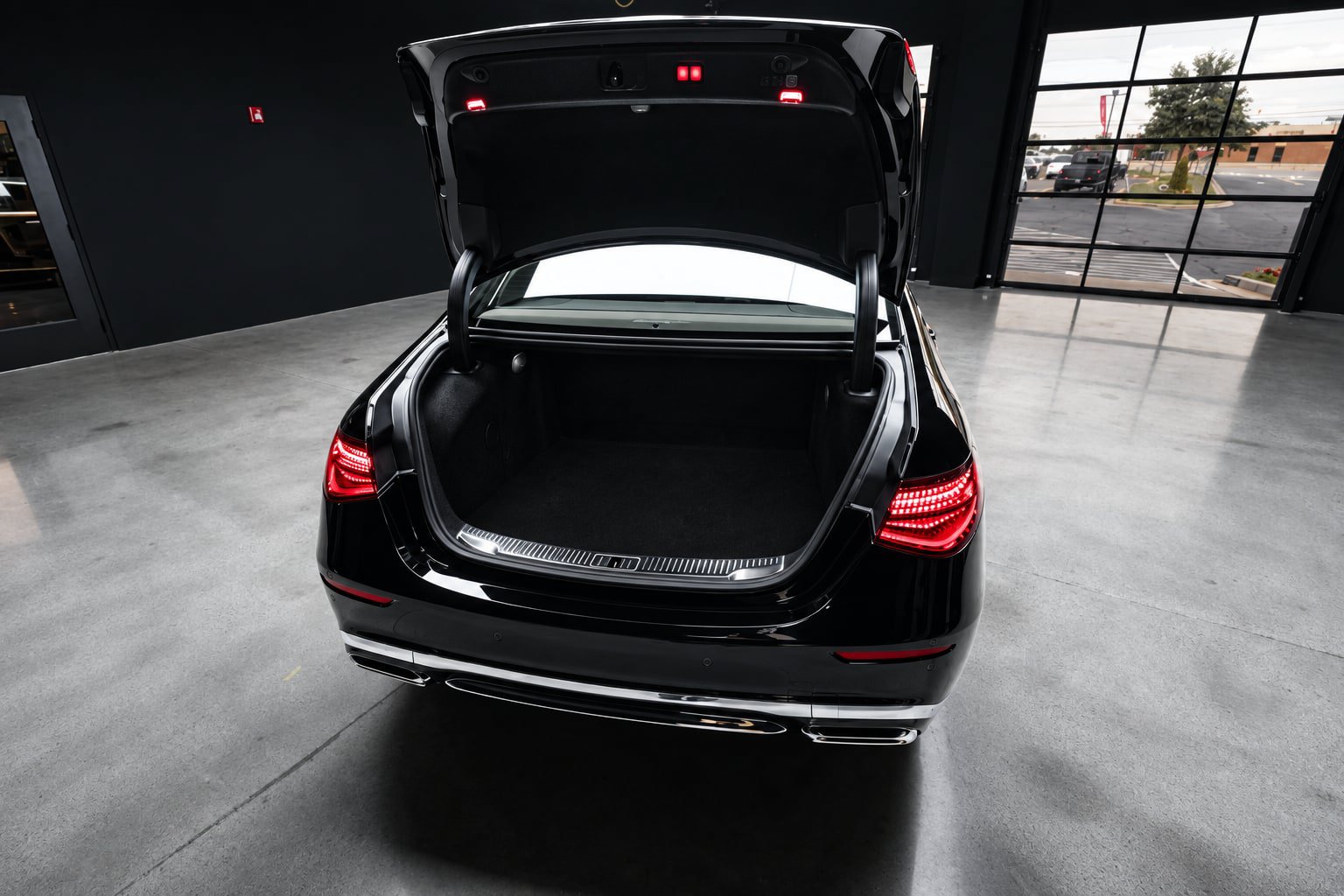 Used 2026 Mercedes-Benz Maybach S 680 4MATIC image 12