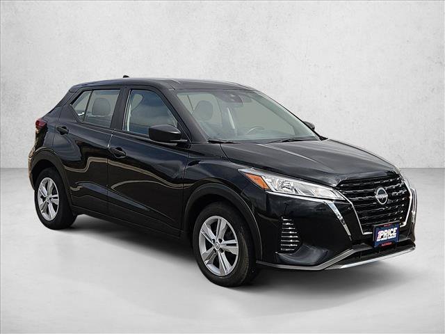 Used 2024 Nissan Kicks S FWD image 3