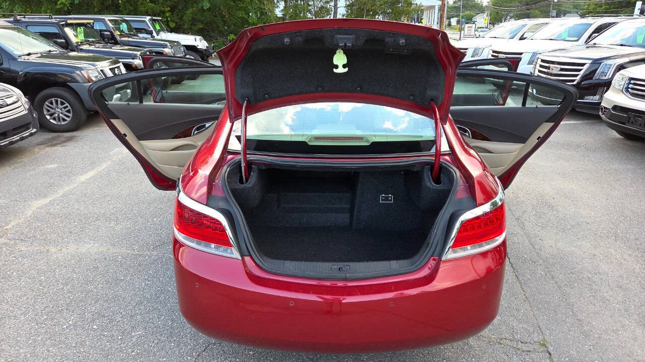 Used 2012 Buick LaCrosse Premium w/ Entertainment Package FWD image 33
