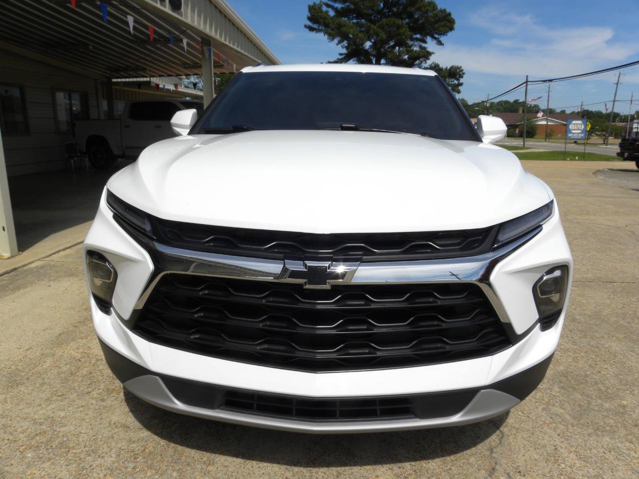 Used 2024 Chevrolet Blazer LT w/ Convenience Package FWD image 5
