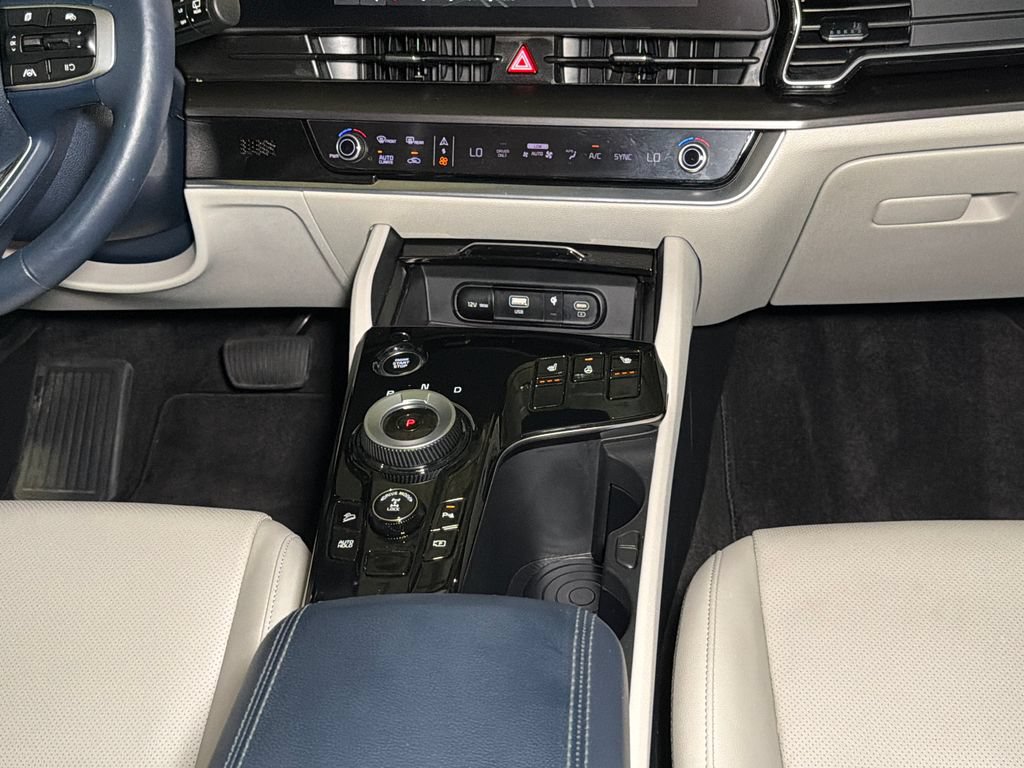 Certified 2023 Kia Sportage EX AWD/4WD image 14