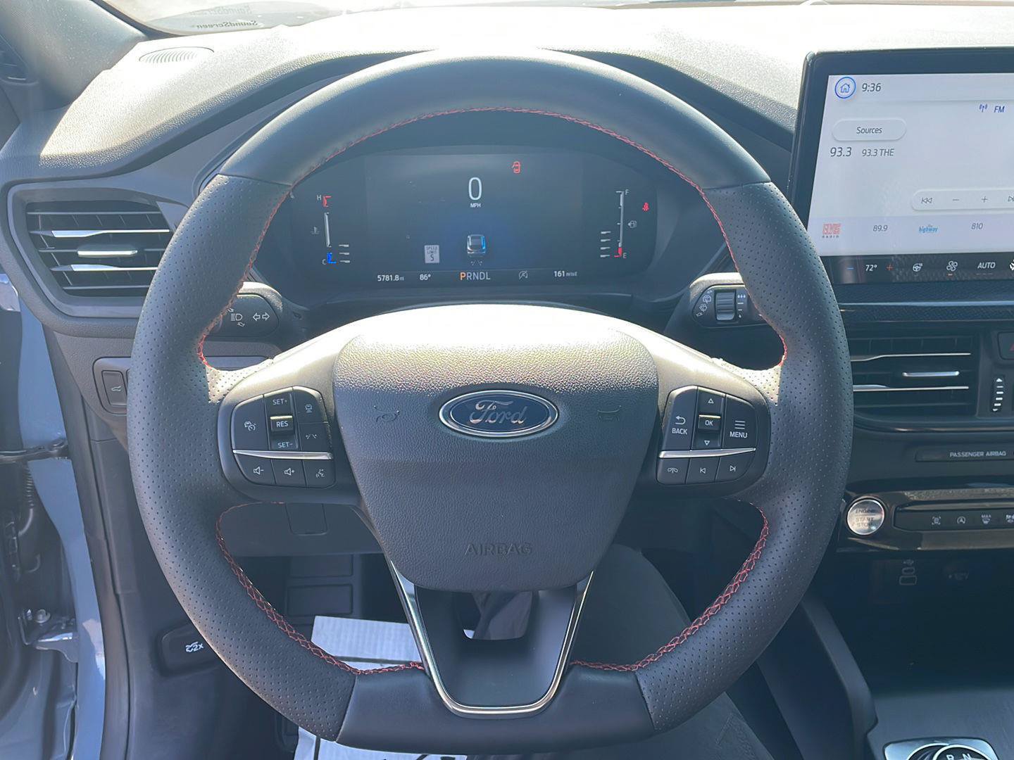 Used 2024 Ford Escape ST-Line w/ Tech Pack #1 AWD/4WD image 14