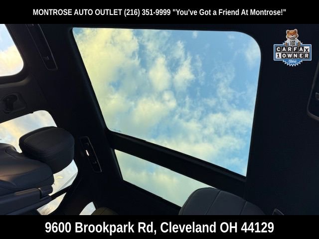 Used 2025 Land Rover Range Rover Sport SE image 36