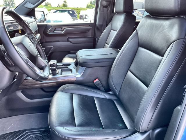 Used 2025 Chevrolet Silverado 1500 LT Trail Boss w/ Convenience Package II AWD/4WD image 14