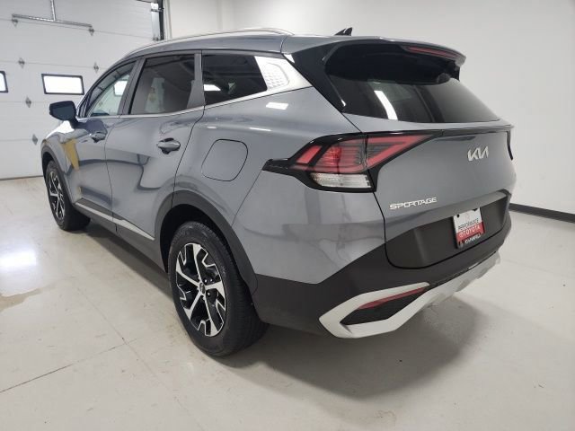 Used 2023 Kia Sportage EX image 12