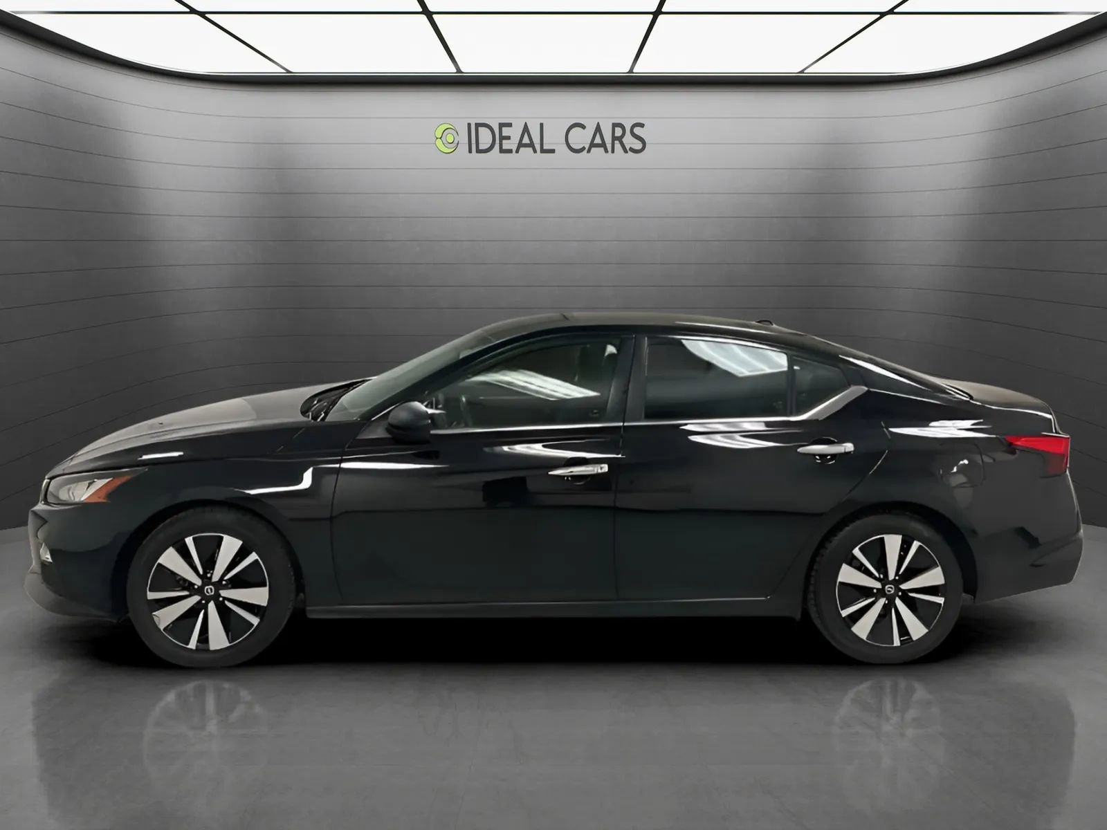 Used 2021 Nissan Altima 2.5 SV FWD image 8