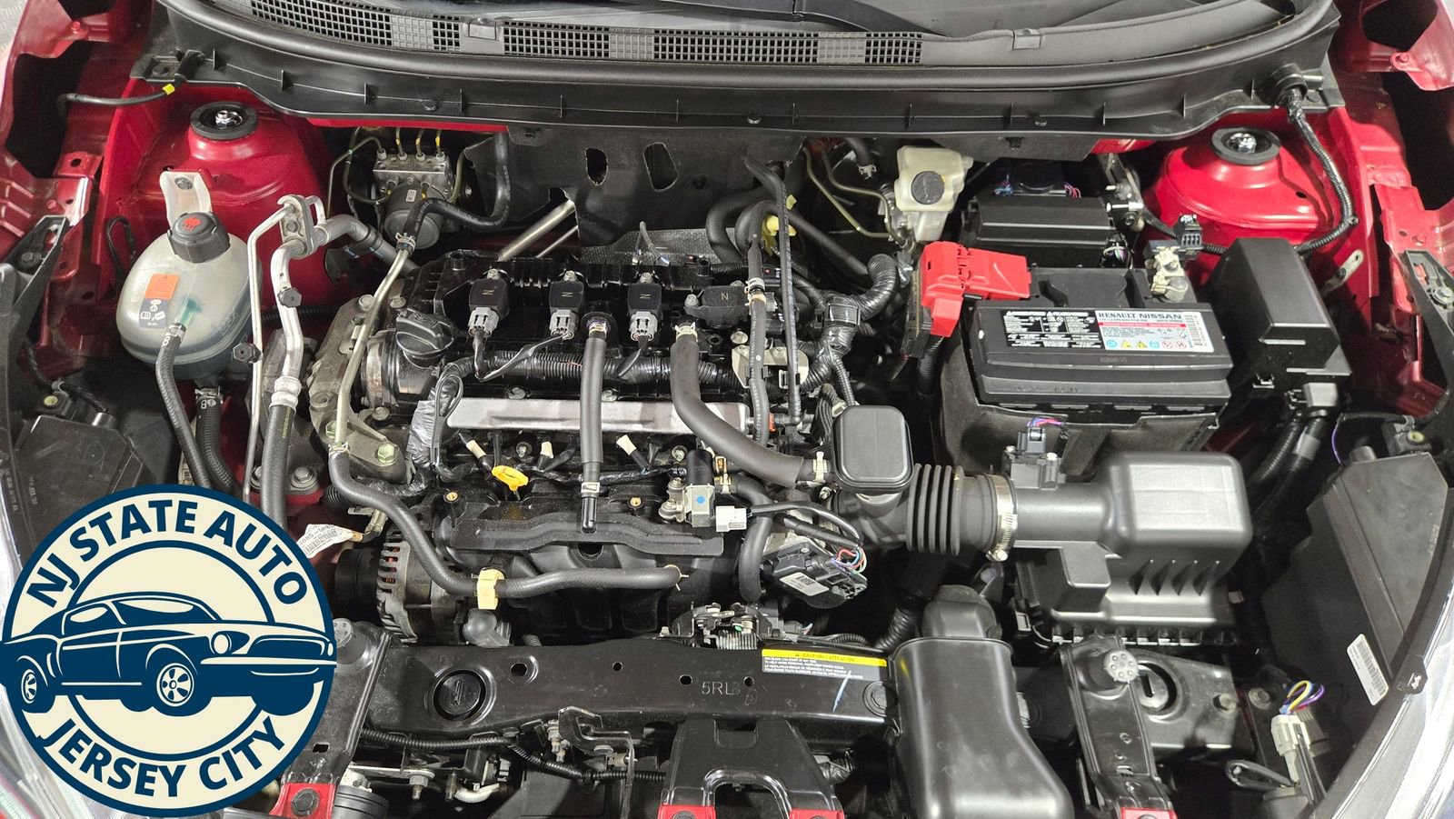 Used 2019 Nissan Kicks SR FWD image 33
