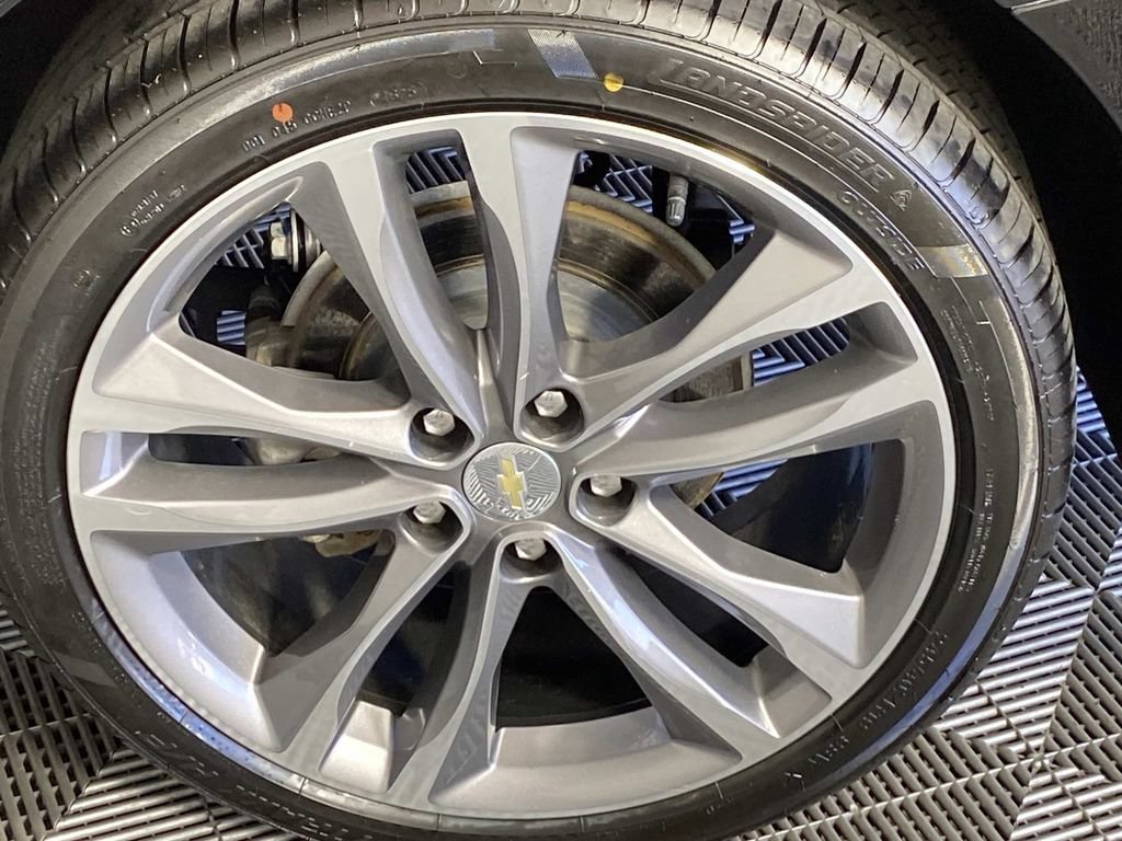 Used 2024 Chevrolet Malibu LT FWD image 30