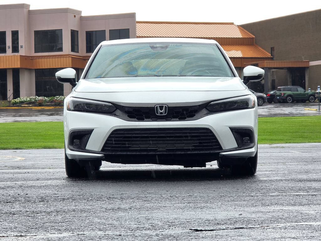 Used 2022 Honda Civic Sport Touring image 2