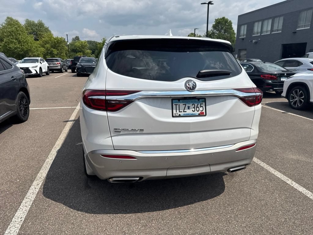 Used 2021 Buick Enclave Premium w/ Surround and Sites Package AWD/4WD image 13