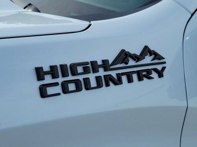 New 2026 Chevrolet Silverado 1500 High Country w/ Technology Package AWD/4WD image 8
