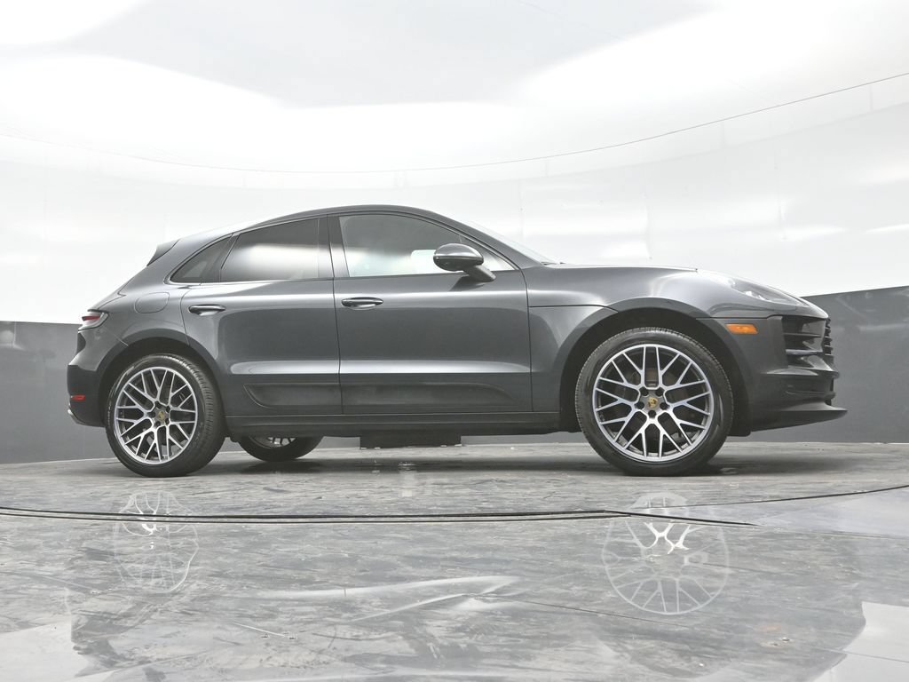 Used 2020 Porsche Macan AWD/4WD image 29