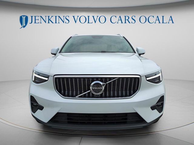 Certified 2024 Volvo XC40 B5 Ultimate w/ Protection Package Premier AWD/4WD image 7