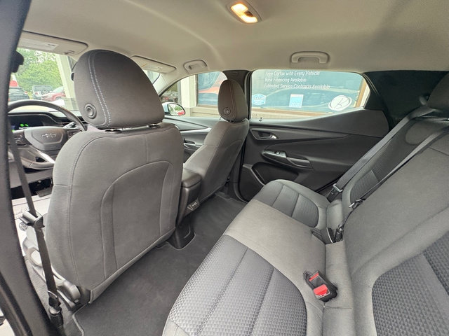 Used 2023 Chevrolet Bolt EUV LT FWD image 17