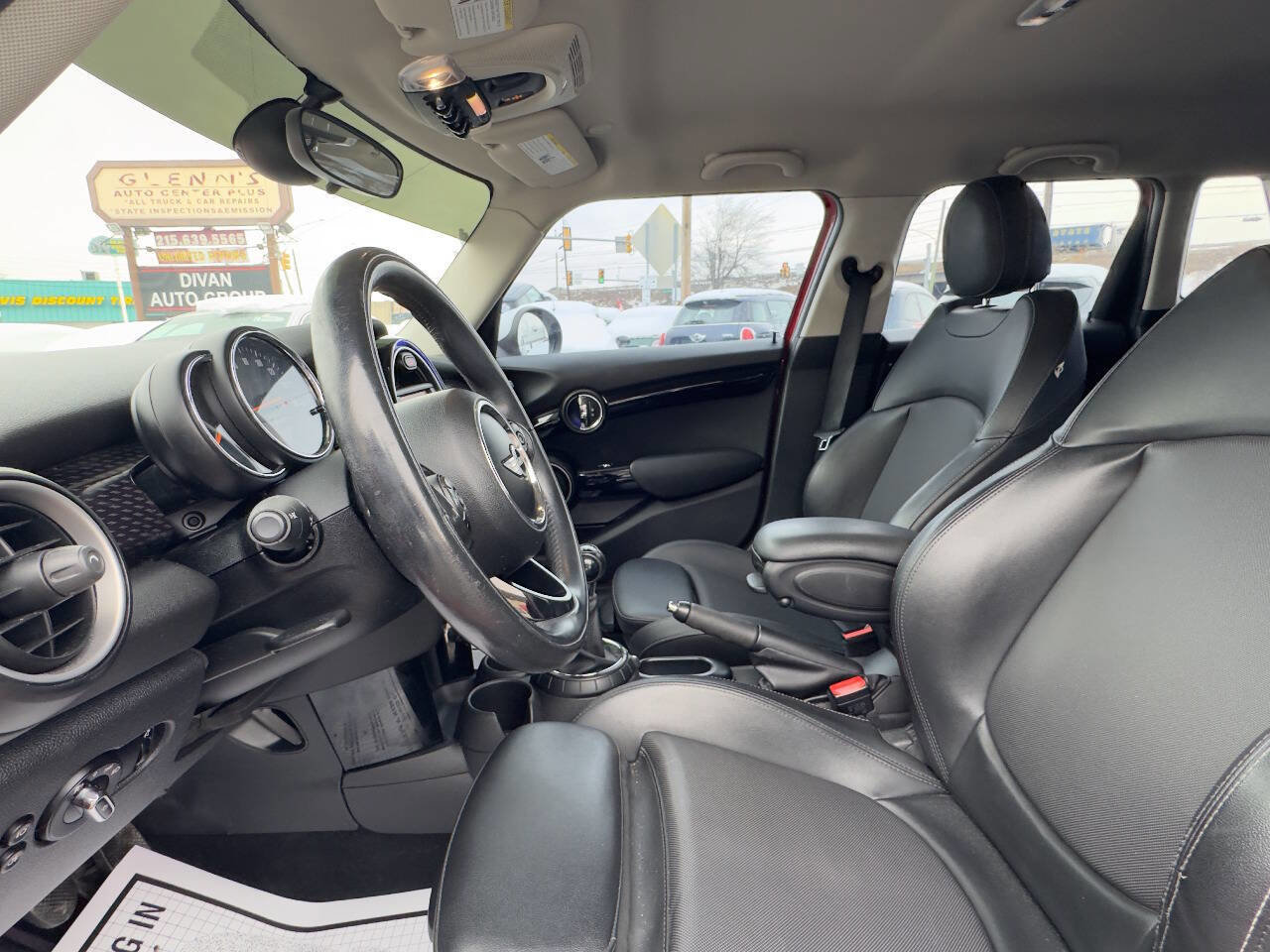 Used 2015 MINI Cooper S image 10