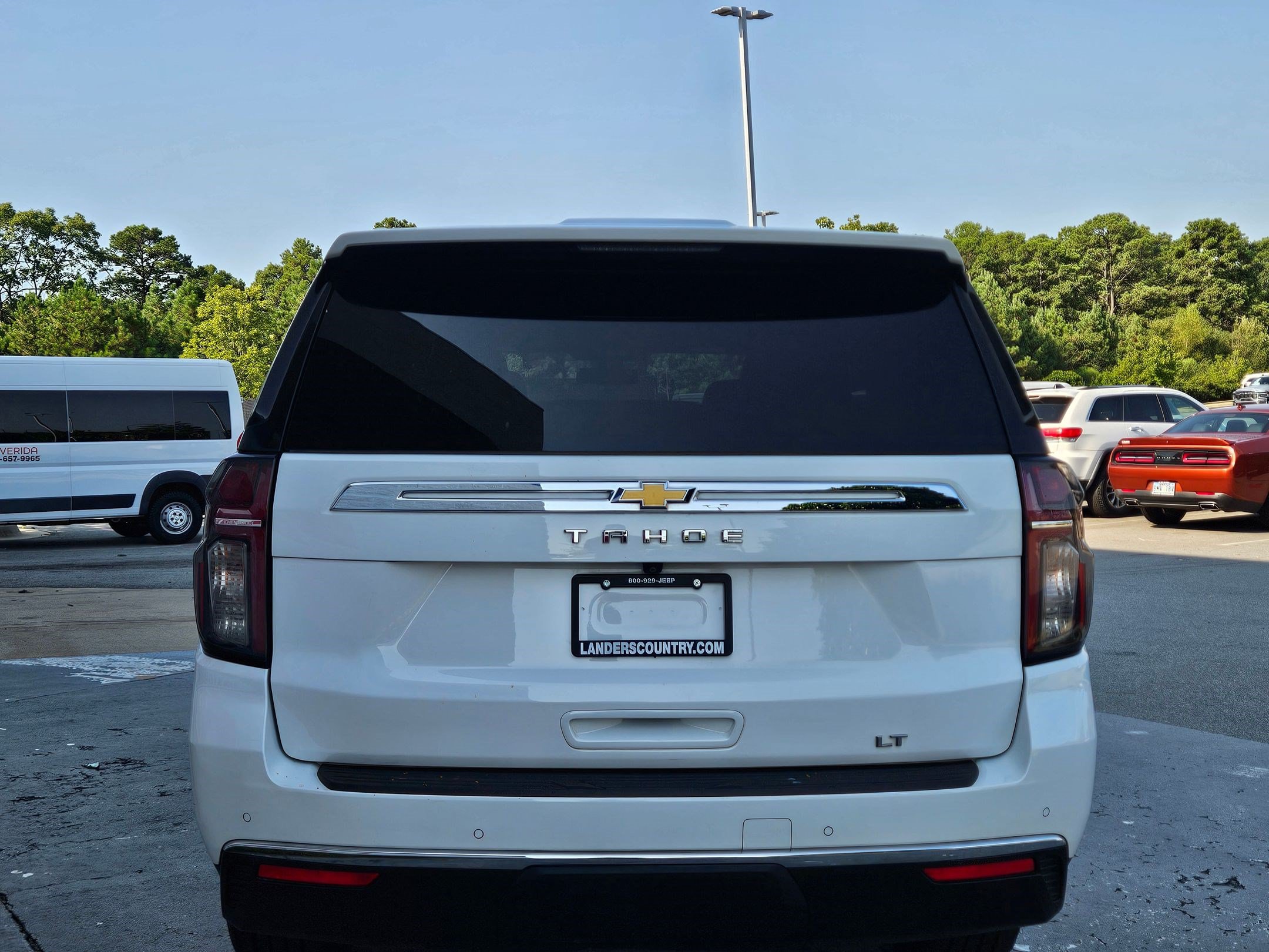 Used 2021 Chevrolet Tahoe LT w/ LT Signature Package AWD/4WD image 6