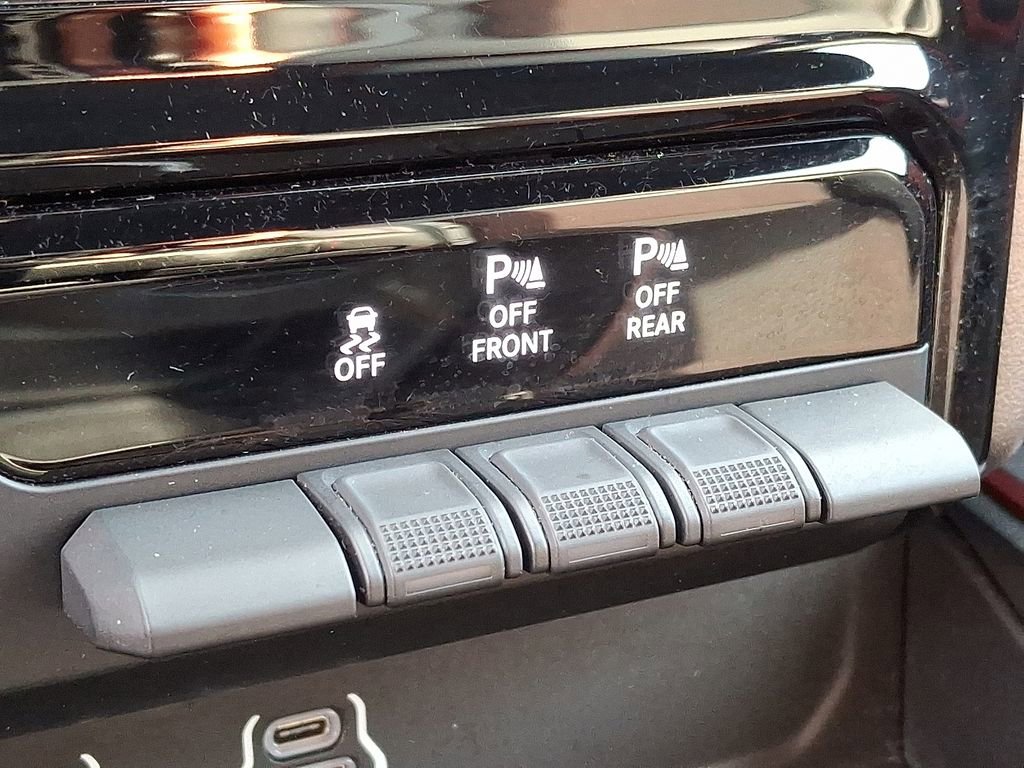 Used 2025 RAM 1500 Rebel w/ Rebel Level 1 Equipment Group AWD/4WD image 25