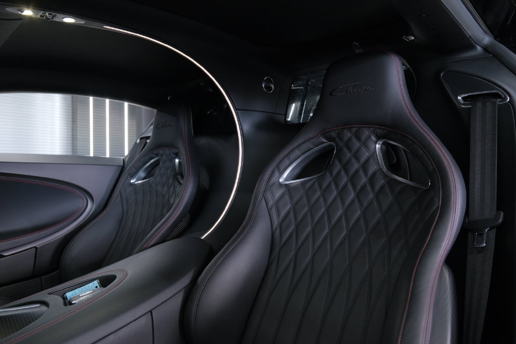 Used 2018 Bugatti Chiron AWD/4WD image 10