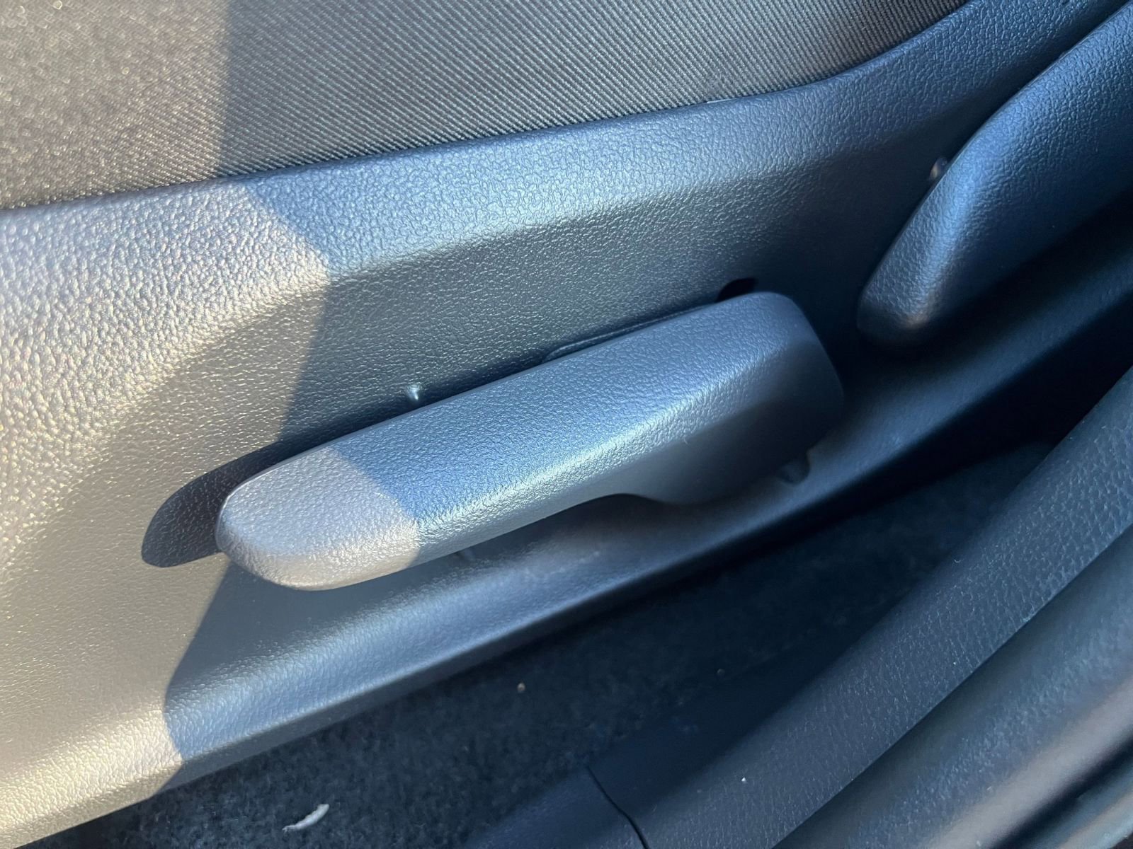 Used 2025 Toyota RAV4 LE image 23