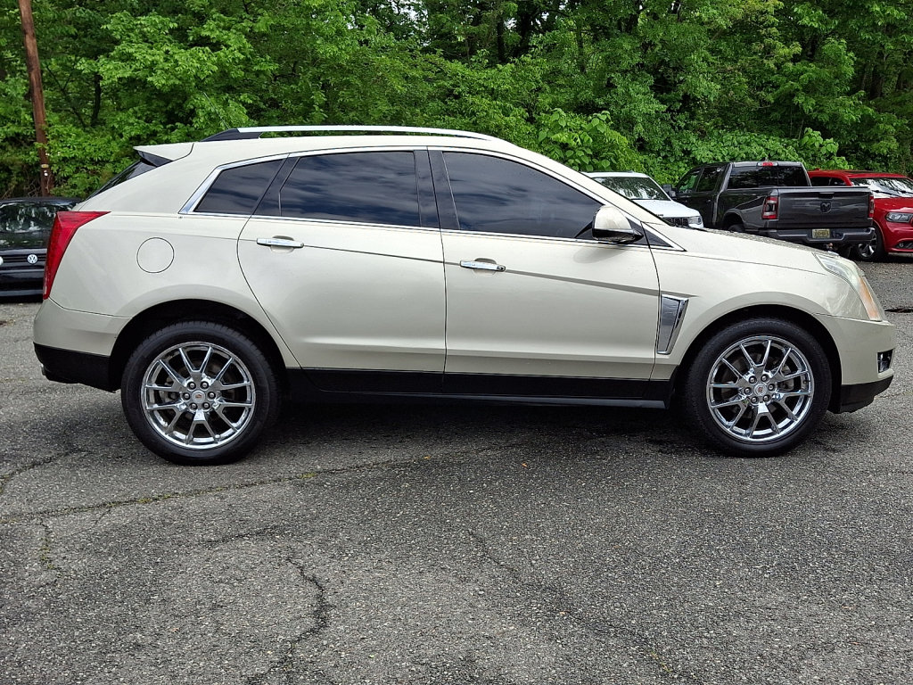Used 2015 Cadillac SRX Performance w/ Driver Awareness Package AWD/4WD image 5