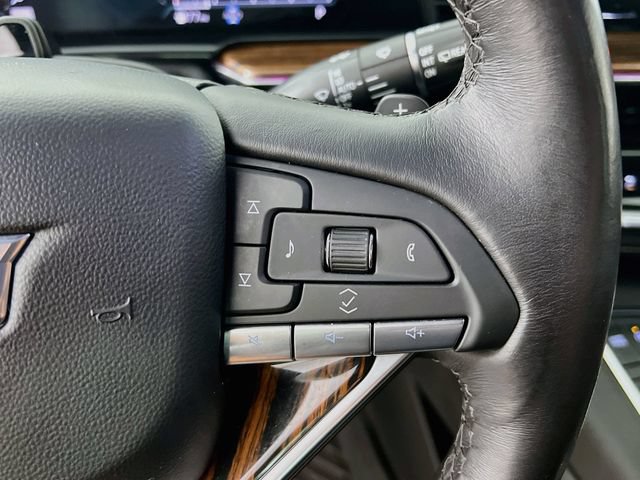 Used 2023 Cadillac Escalade Premium Luxury w/ LPO, Floor Liner Package AWD/4WD image 36