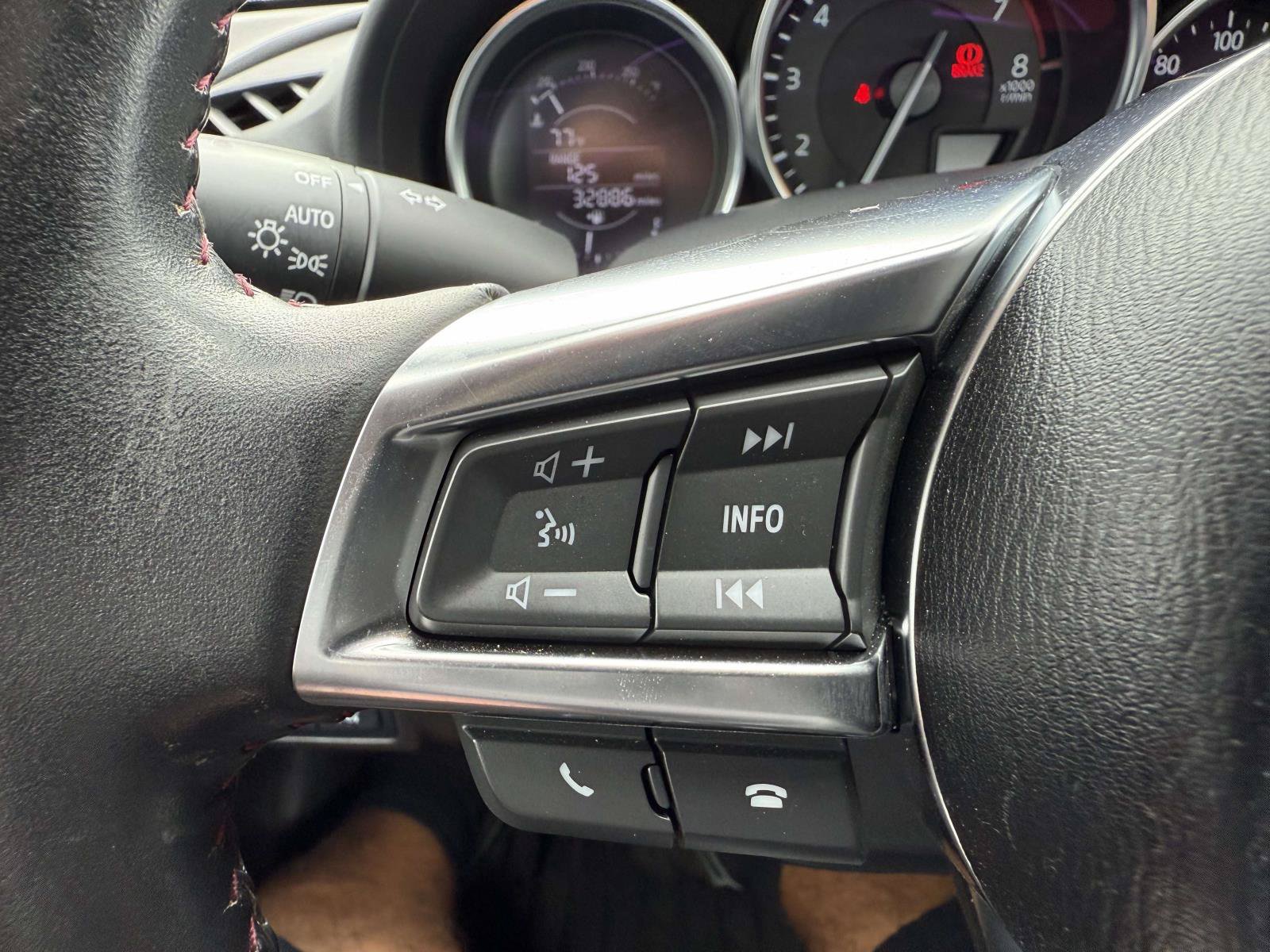 Used 2016 MAZDA MX-5 Miata Grand Touring RWD image 19