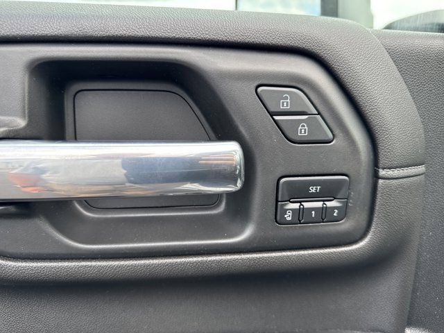 Used 2022 Chevrolet Silverado 2500 High Country image 18