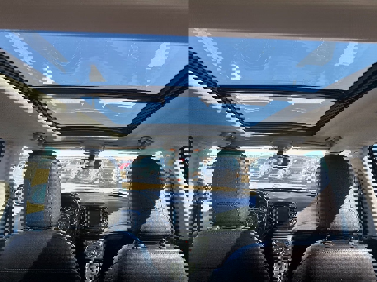 Used 2020 Jeep Compass Latitude image 36