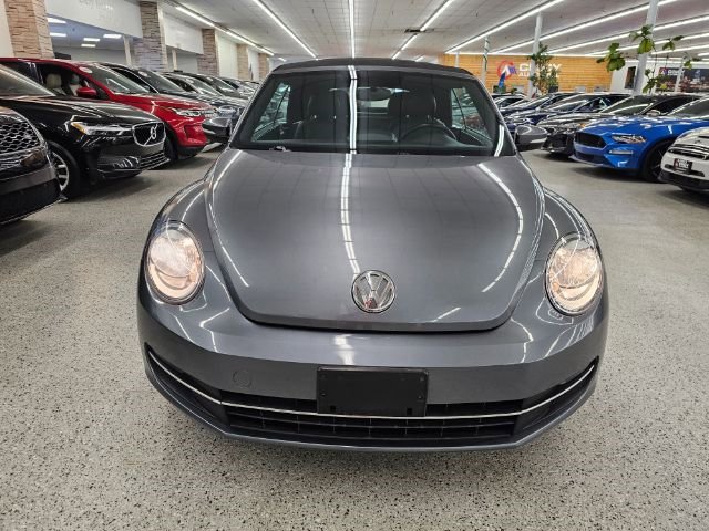 Used 2014 Volkswagen Beetle TDI image 2