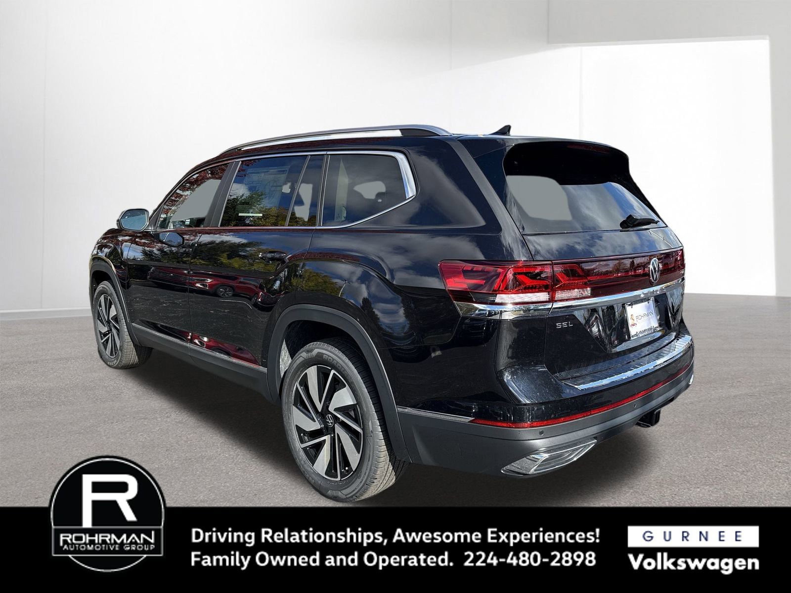 New 2026 Volkswagen Atlas SEL image 7