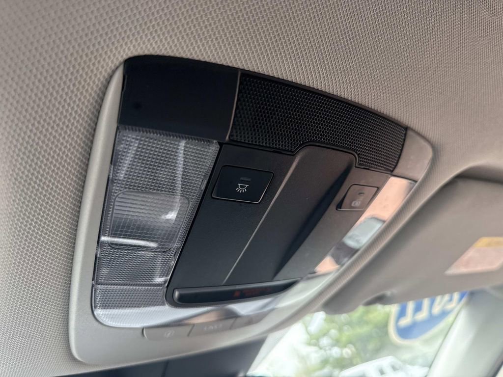 Used 2022 Kia Sorento S AWD/4WD image 28