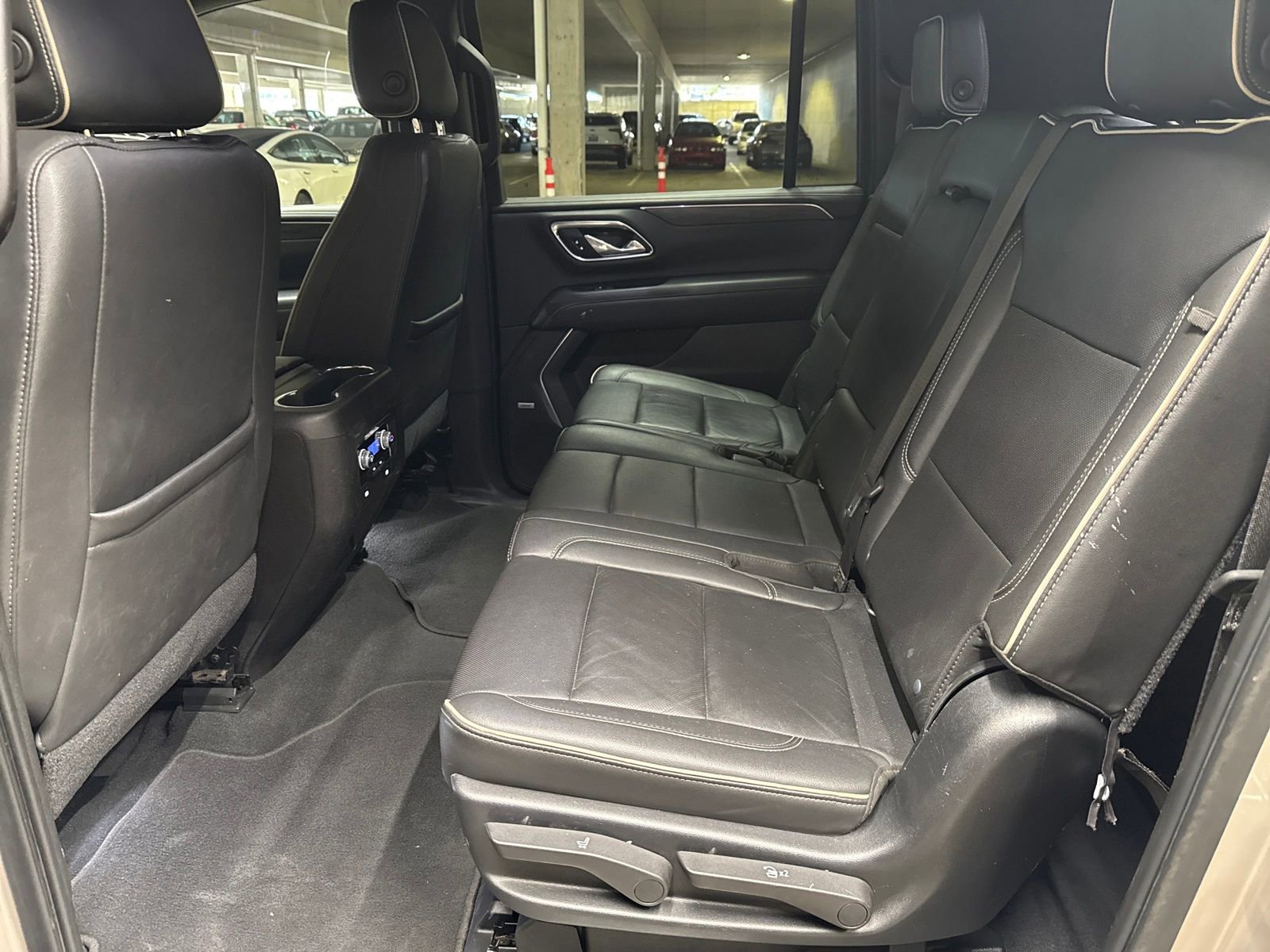 Used 2021 GMC Yukon XL SLT image 15