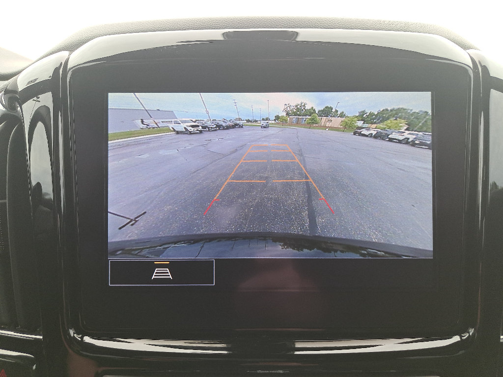 Used 2023 Chevrolet Traverse LT AWD/4WD image 25