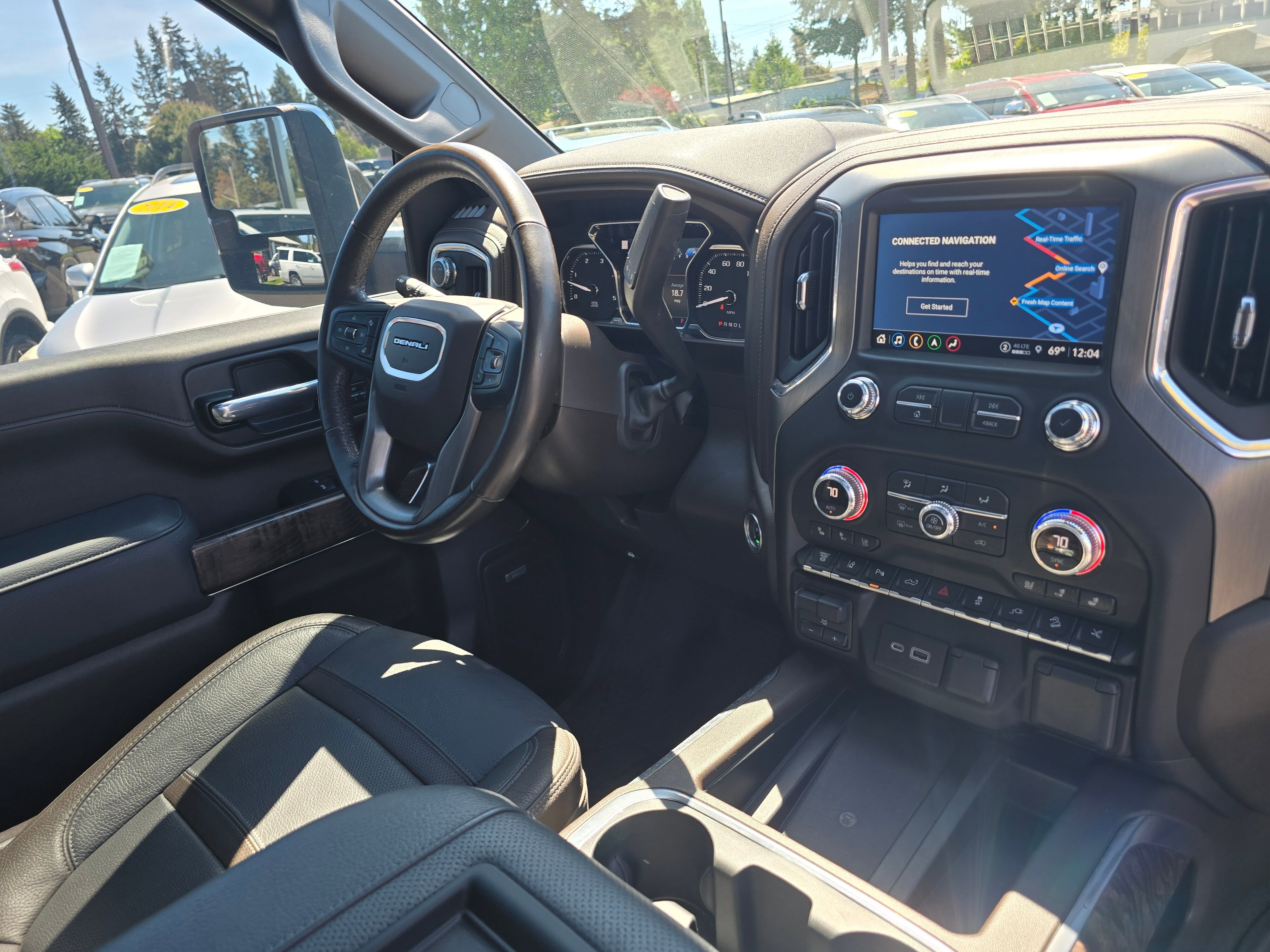 Used 2021 GMC Sierra 2500 Denali w/ Denali Ultimate Package AWD/4WD image 10