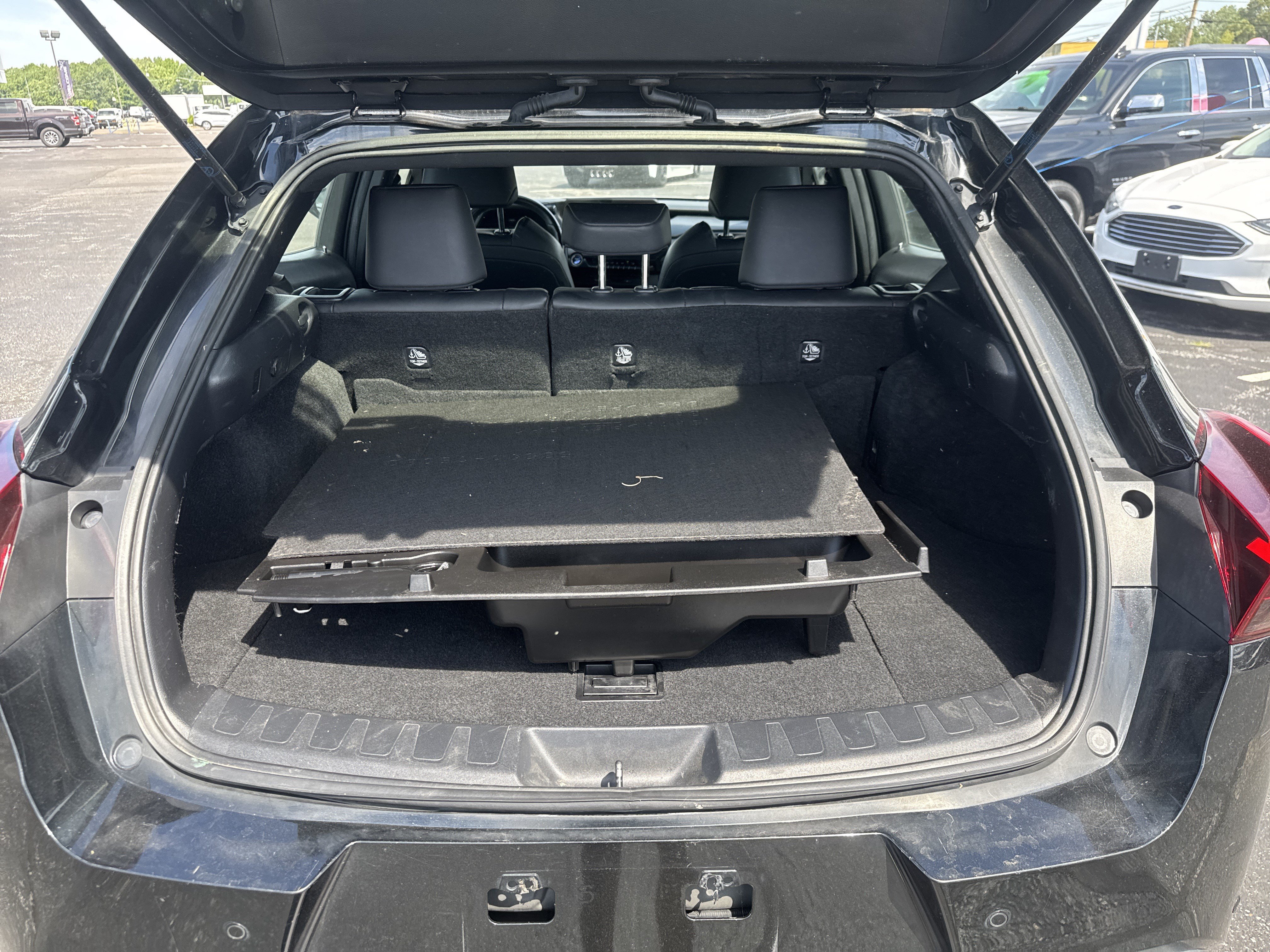 Used 2022 Lexus UX 250h AWD/4WD image 13